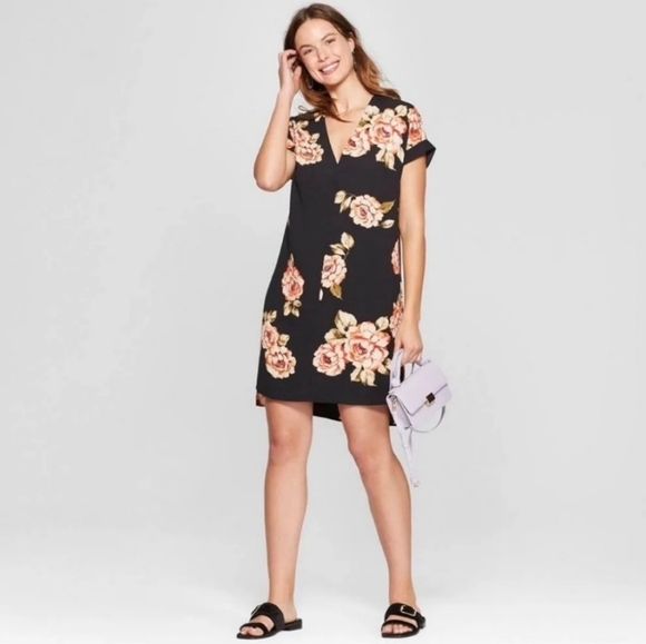 a new day Dresses & Skirts - A NEW DAY Floral Printed V-Neck Black Cap-Sleeve Sheath Dress Women's Size XS